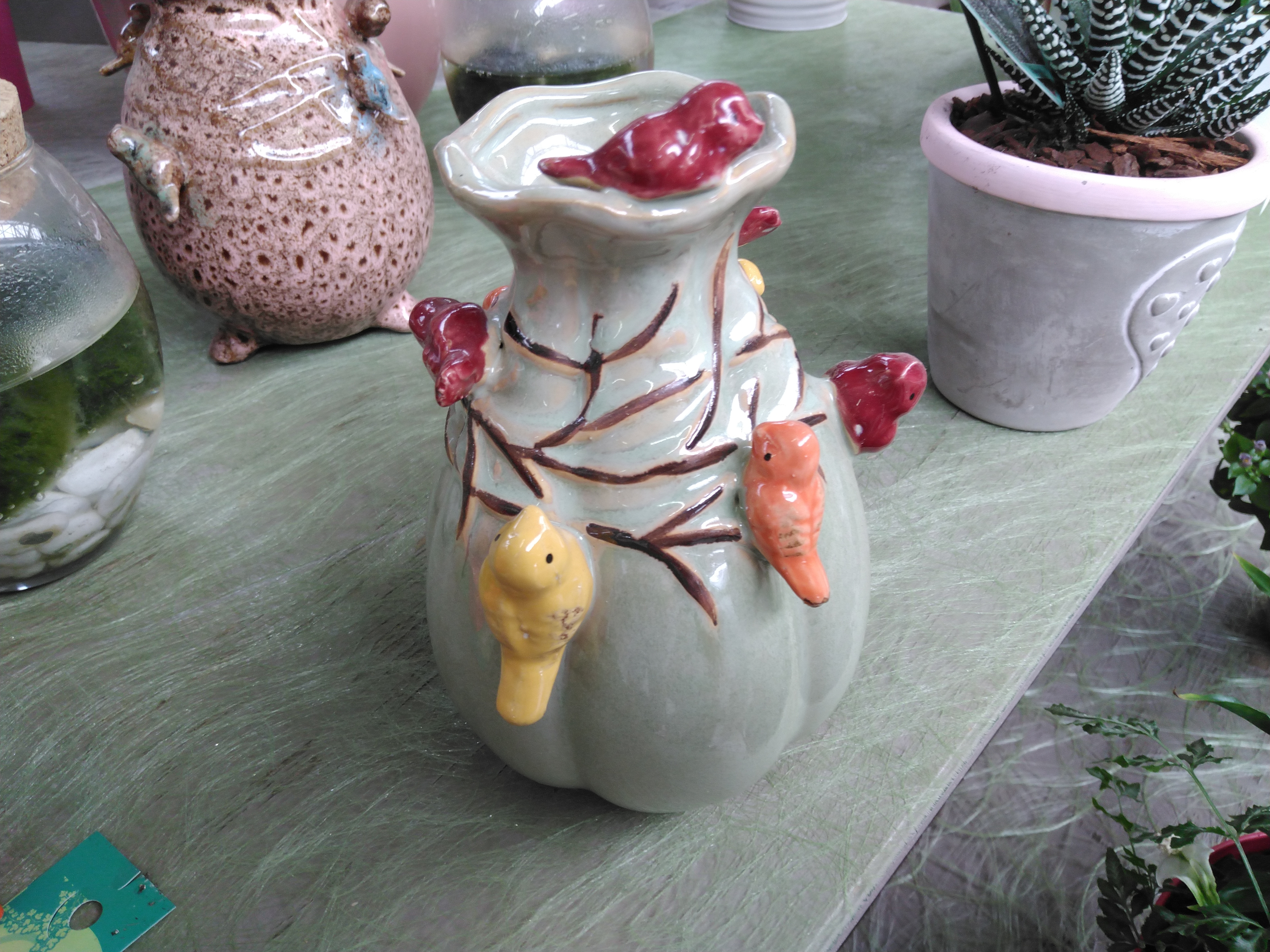 BIRD VASE LIGHT GREEN 13X13X19CM