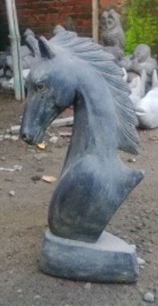 Basaniet - Horse head