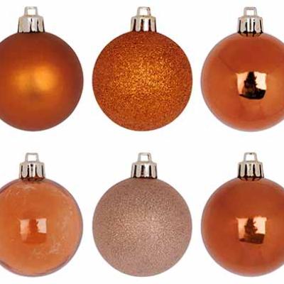 KERSTBAL in box 48 st. MIX KANEEL