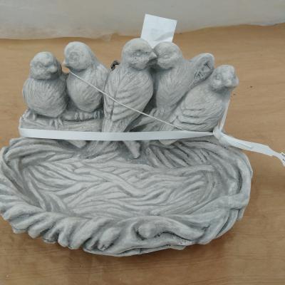 Witsteen Vogeldrinkschaal met 5 vogels - P1